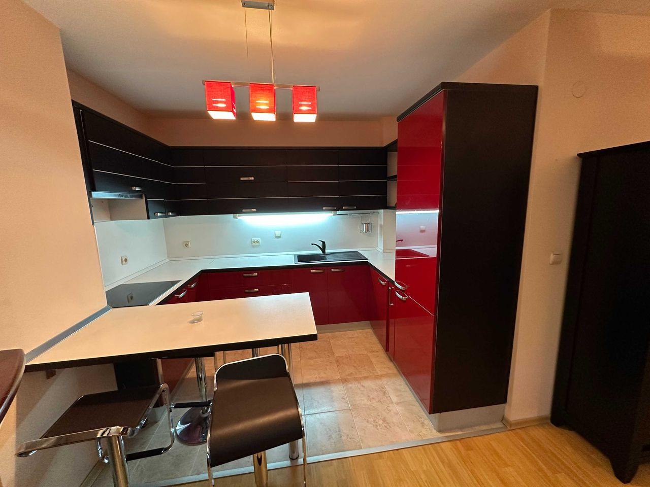 Продава се Тристаен апартамент в Банско - 105 кв.м за 1039 €/кв.м - Снимка #3