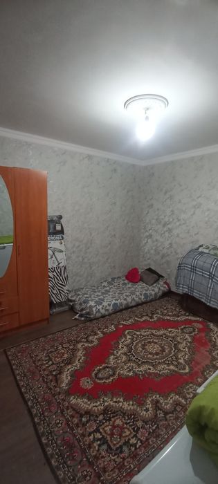 дом на жума базаре в центре 4 комнаты