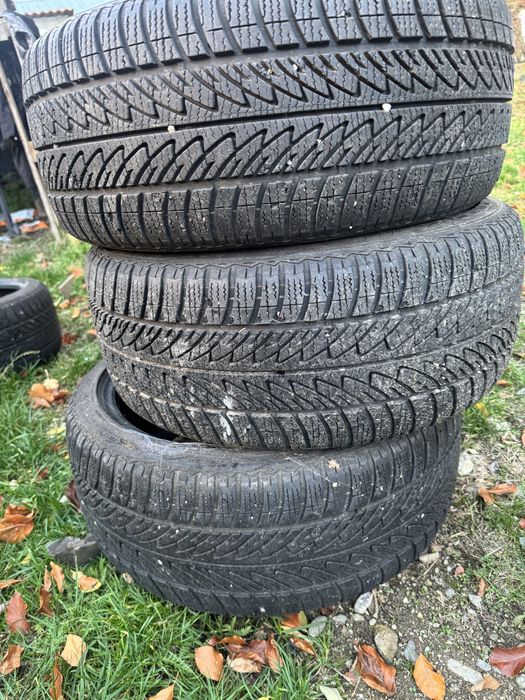 Anvelope 225/40 r18