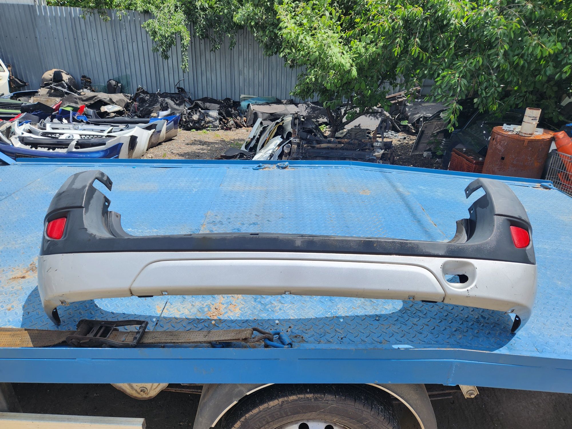 Bara spoiler dacia logan mcv
