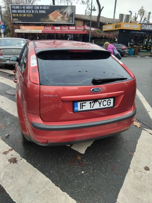 Ford Focus 1.6 benzina