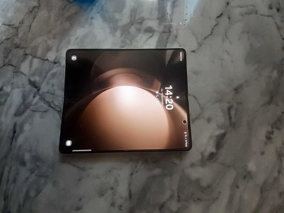 Samsung Z Fold 5