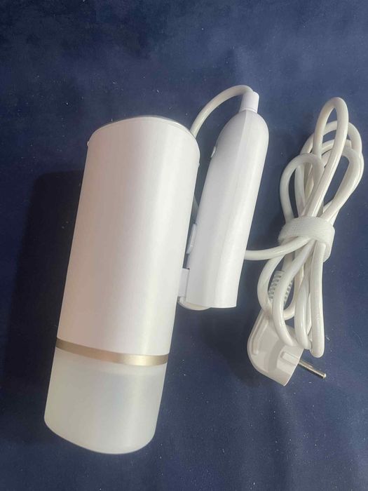 Уред за гладене с пара Philips STH3020