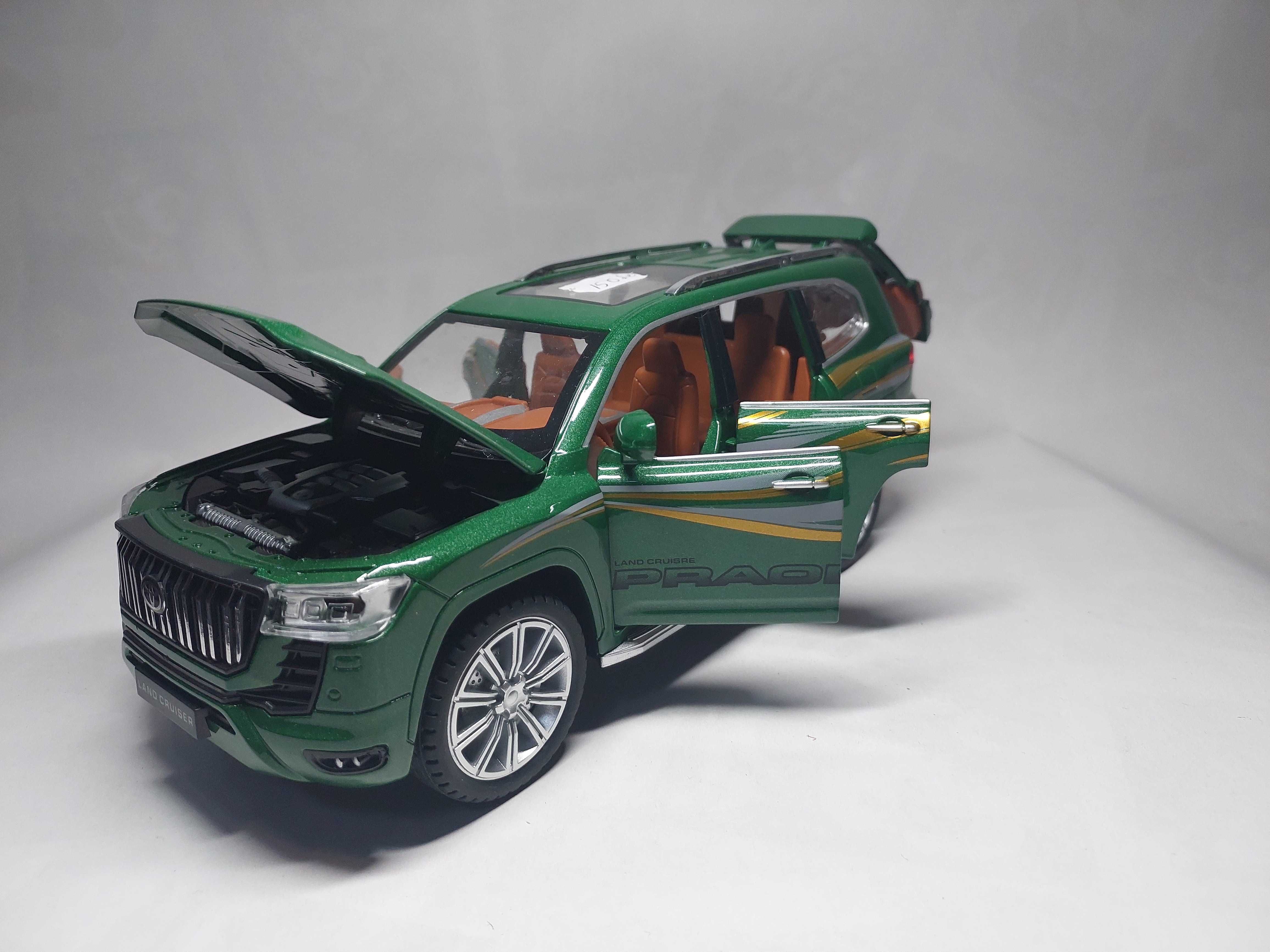 Macheta Toyota Land Cruiser 1.24 Verde