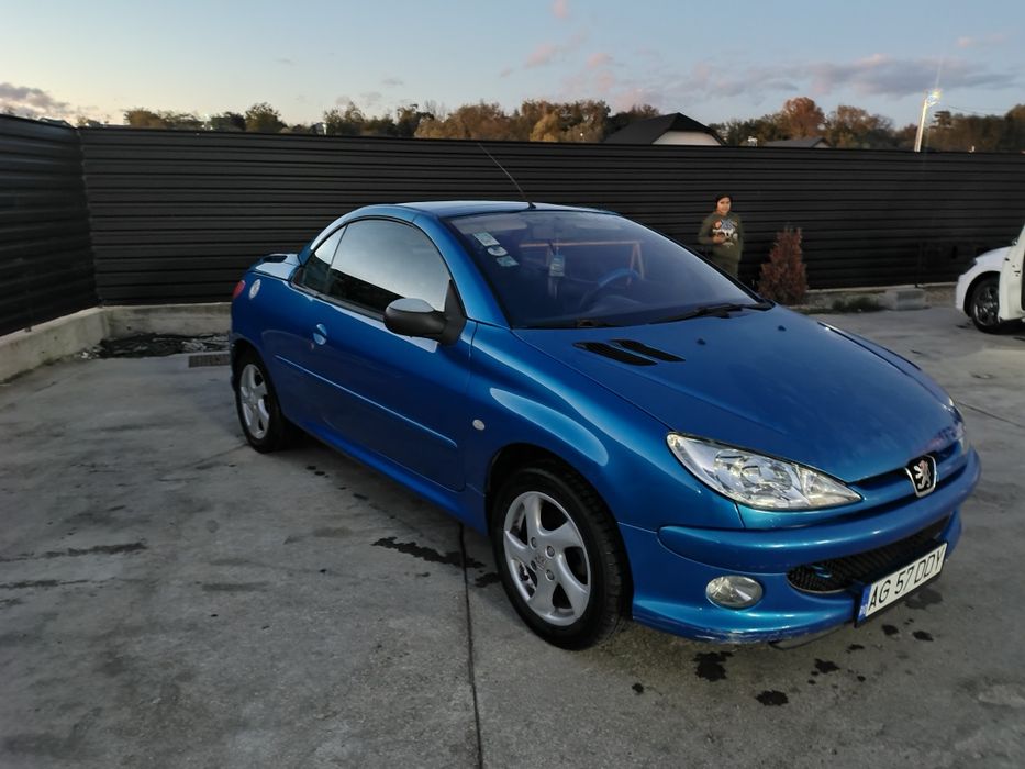 Vând Peugeot 206 cc