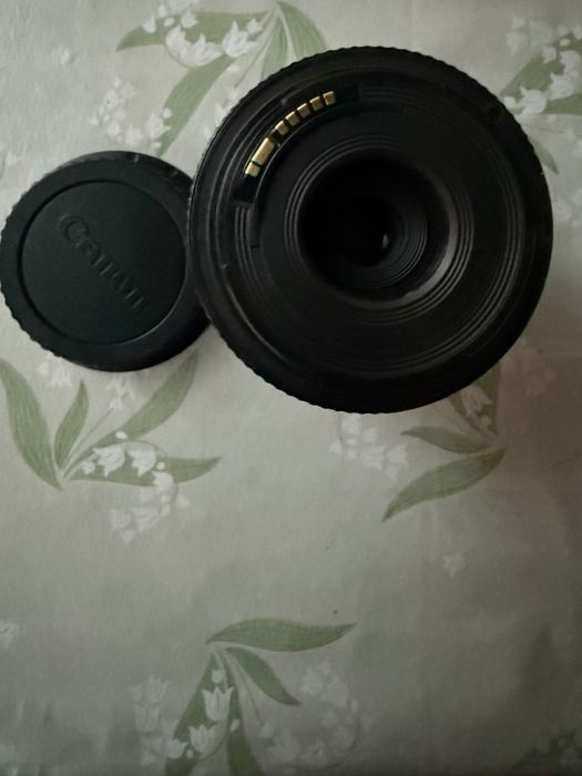 Vând obiectiv Canon ultrasonic 28-80 mm