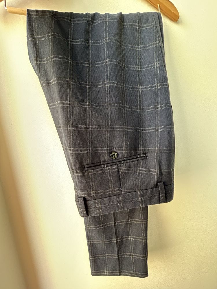 Pantaloni office Zara