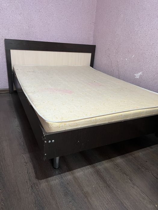 Срочно продам кровать