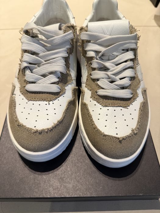 Дамски кецове Valentino