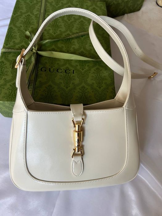 Продам сумку  Gucci Jackie