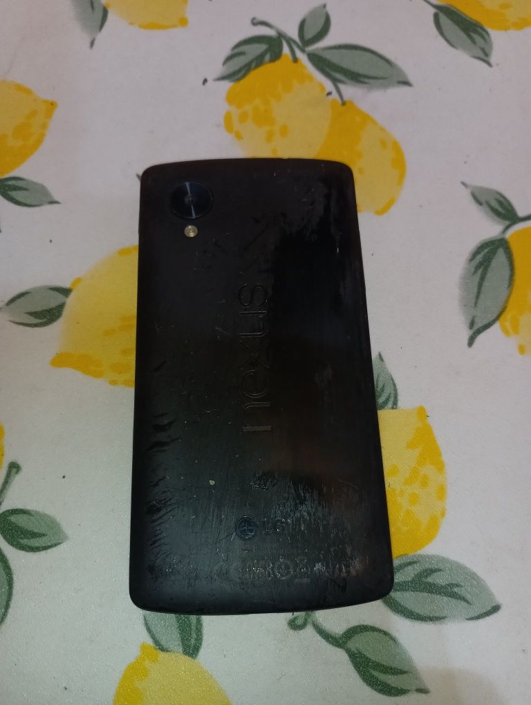 LG Nexus 5 - 39 лв