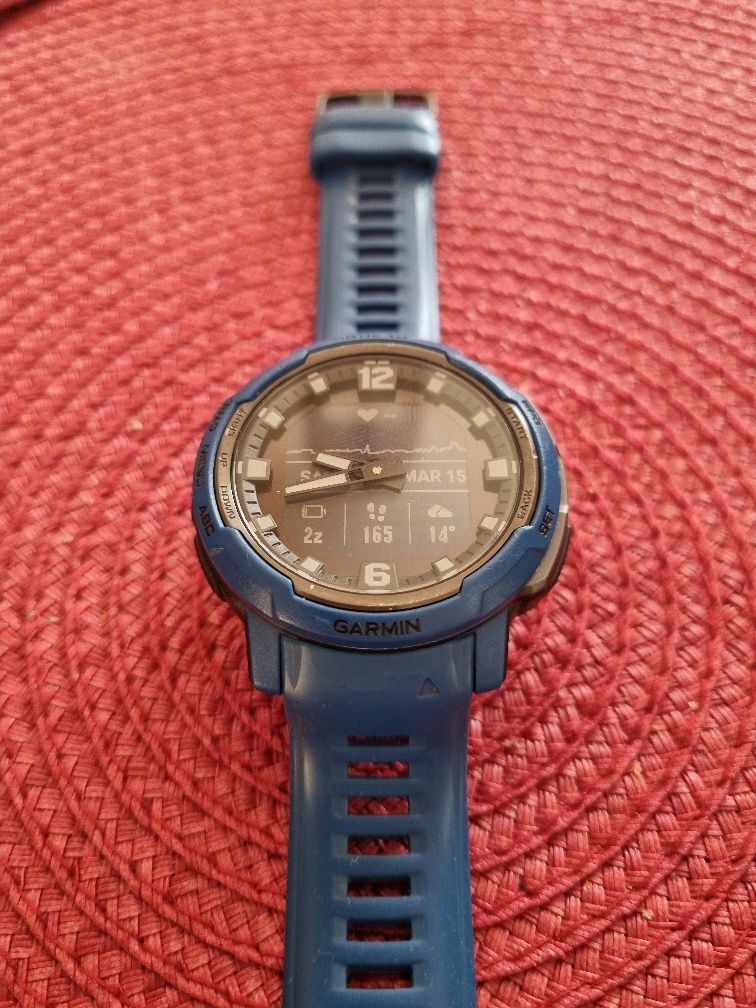Garmin Instinct crossover SOLAR