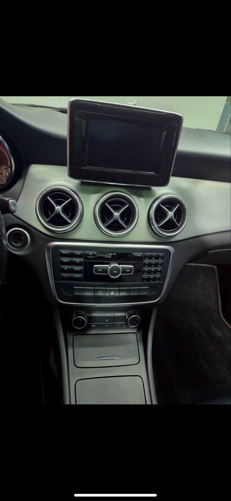 Mercedes CLA 250