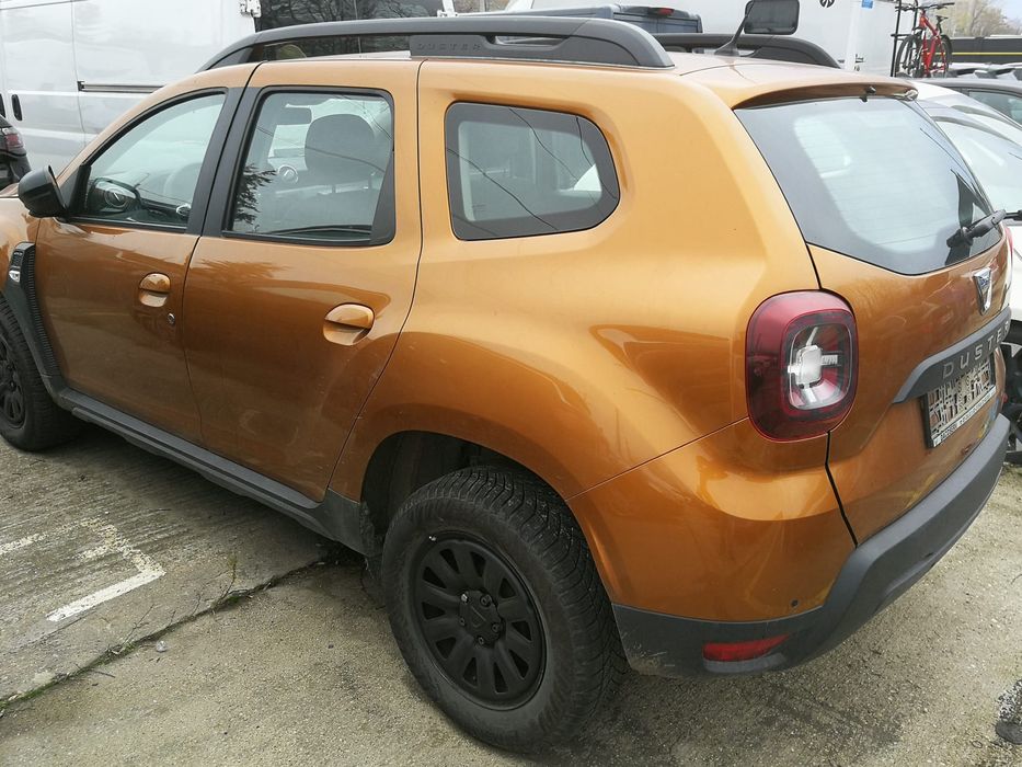 Vand Dacia Duster 2021, 4x4, HMAD 1.5 L Diesel, 85 kW, 116 CP, avariat