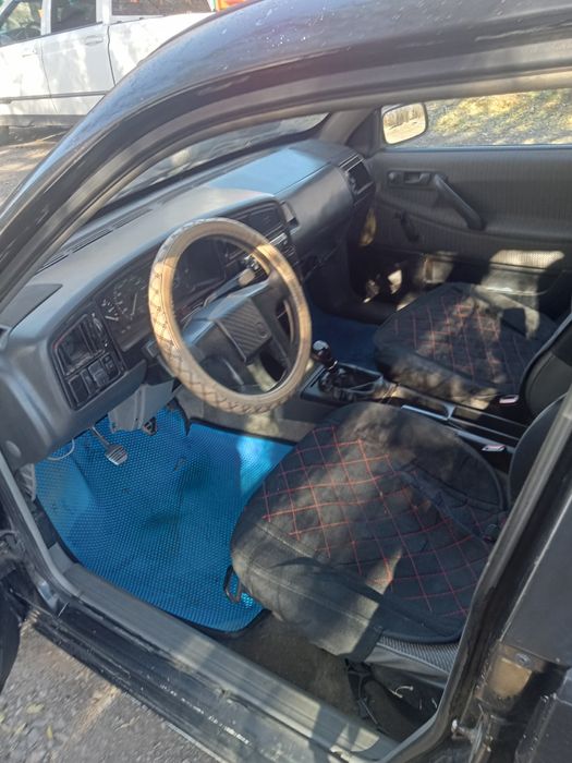 Продаю машину мотор 18 моно машина в майкудуке