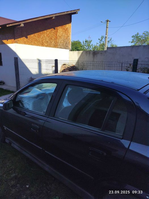 Se vinde Opel Astra G 1.7.