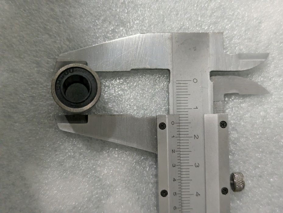 Линейные подшипники 8 х 15 х 24 мм