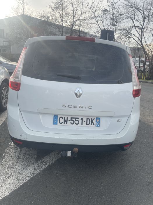 Nissan Qashqai  2.0 Diesel euro 5 an 2011 navi/150 cai