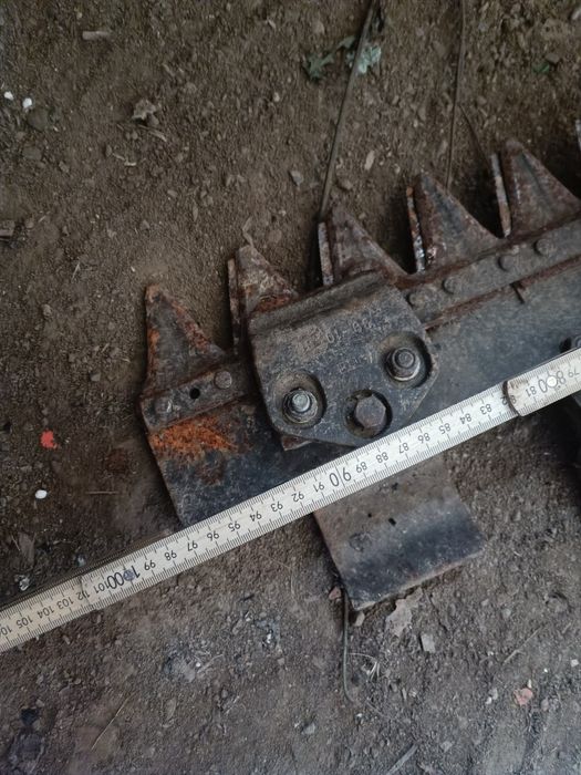 Cositoare cu lamă de 1 metru cu DEFECT.