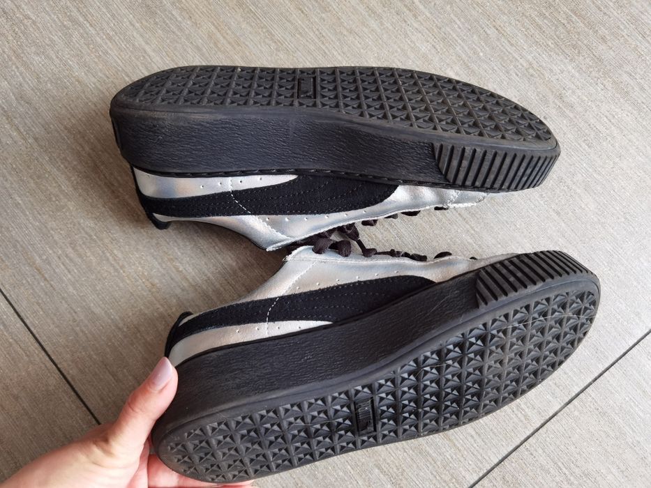 Обувки  Puma basket