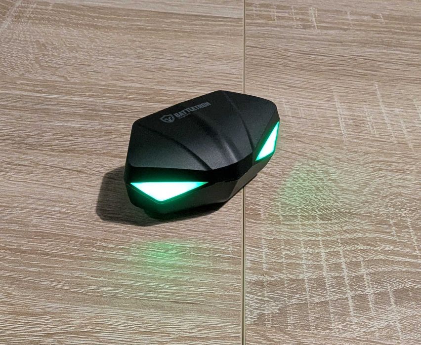 Battlertron Gaming – căști wireless + cutie încărcare – foarte bune