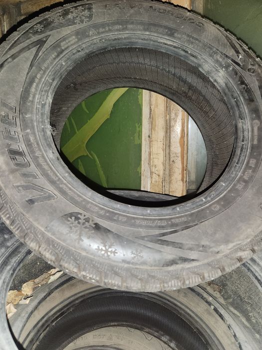 Продам баллон 175/70 R14 зима шипы одна штука