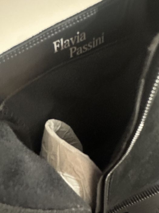 Ghete de piele Flavia Passini