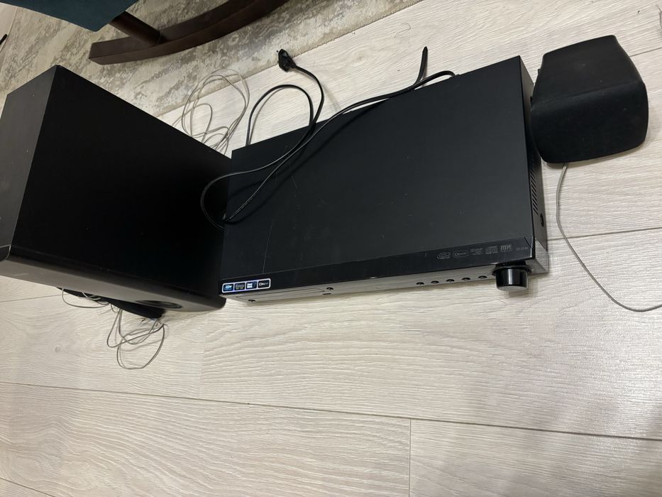 Sistem DVD Home Theater Samsung HT-Z120