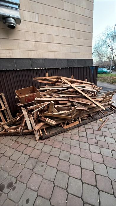 На дрова отдам бесплатно