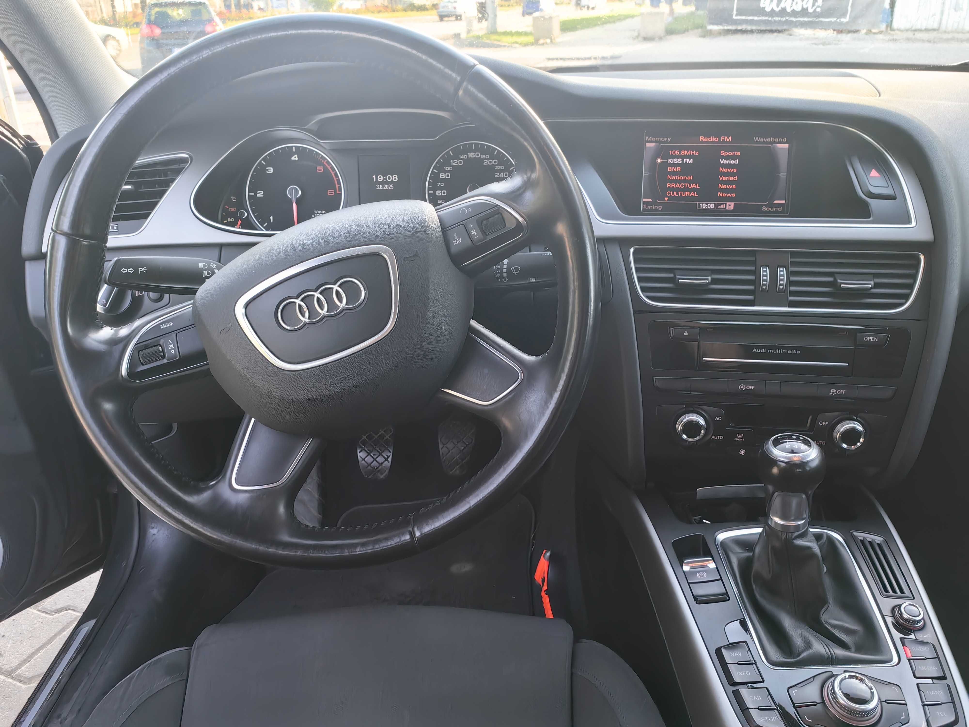 VAND AUDI A4 B 8.5 an 2013