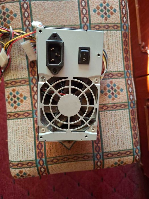 Захранване за компютър 350в