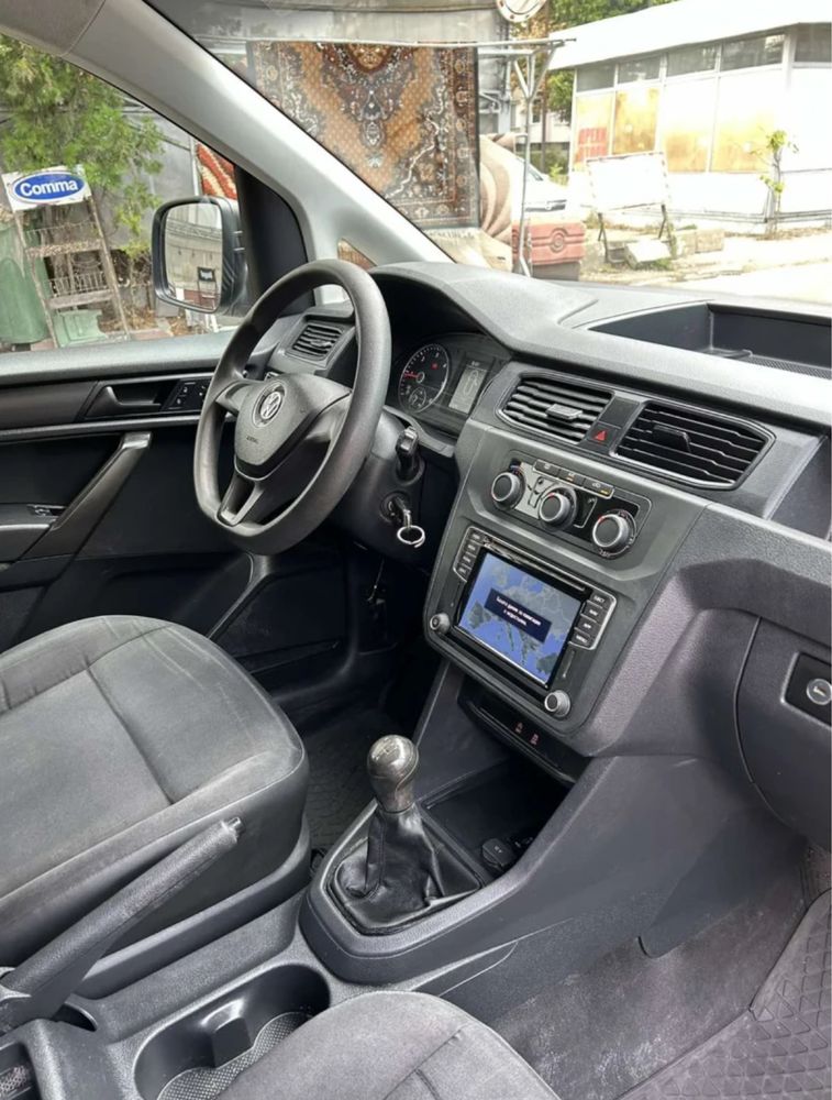 Vw Caddy 53 000km Swiss