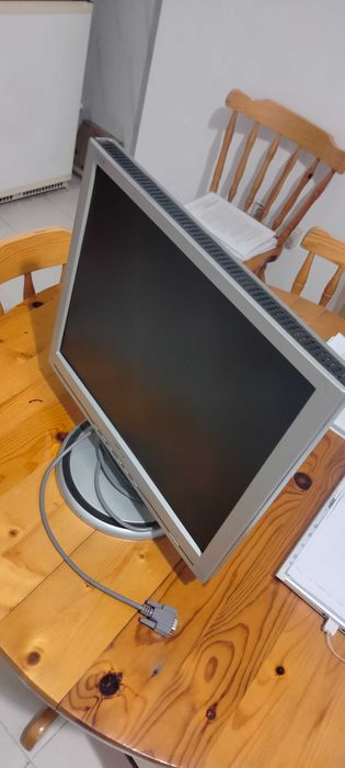 Монитор Philips 190S6FS/00