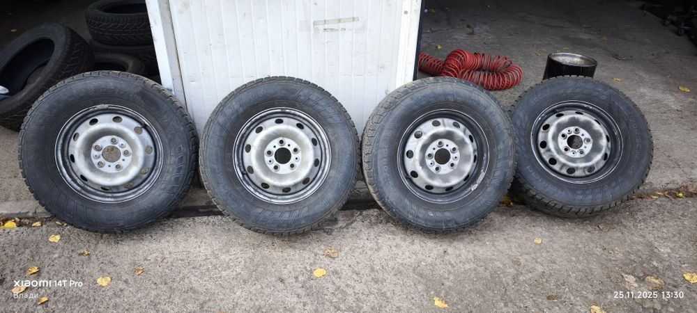 Джанти с гуми за Кемпер, Бус