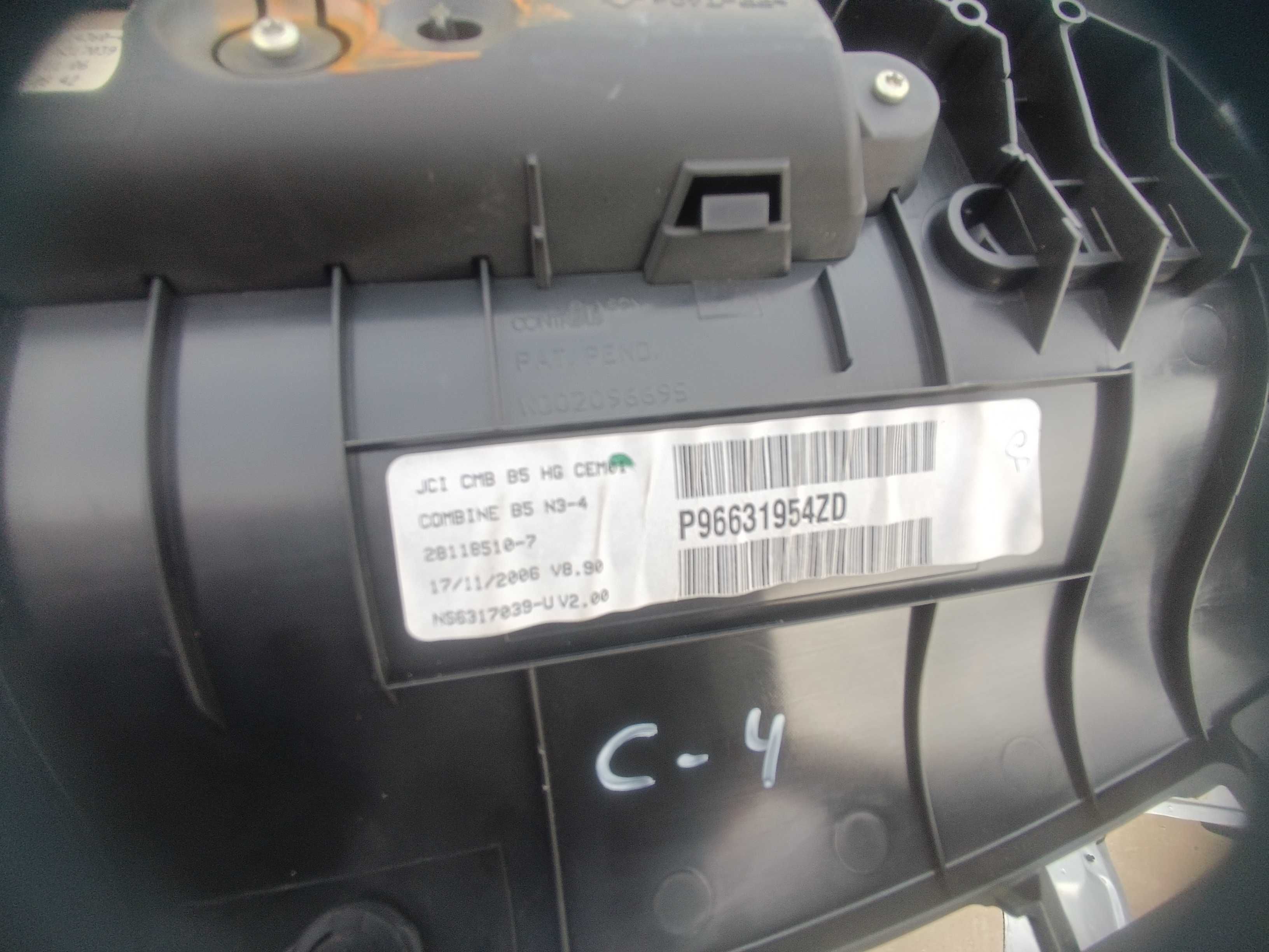 Километраж табло  за Ситроен Ц4 / Citroen C4 - 2008г.  - P96631954ZD