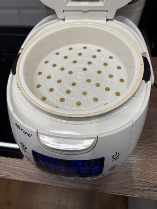 Мултикулър Делимано