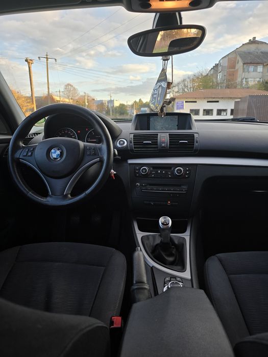 BMW seria 116 diesel, 2.0, an 2011, navigație, distribuție schimbata