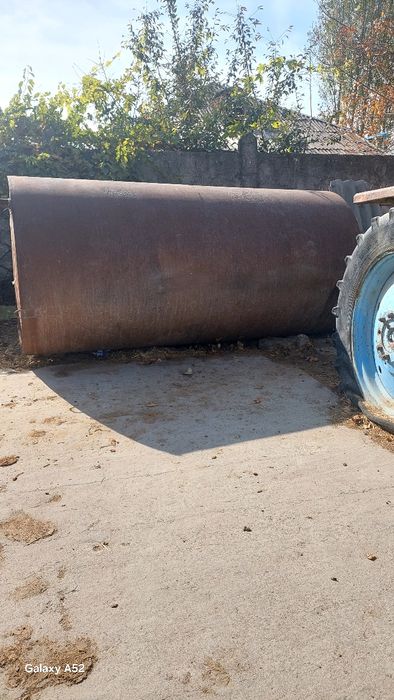 Бочка цистерна сотилади