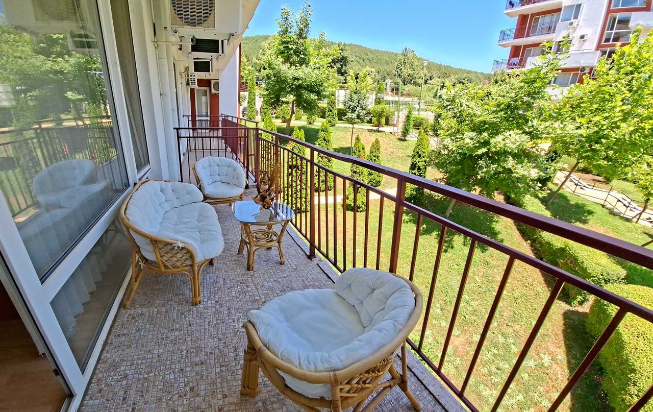 Продава се Едностаен апартамент в к.к. Елените - 70 кв.м за 1210 €/кв.м - Снимка #13