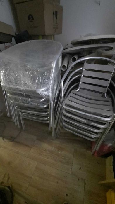 Столове за заведение и градина