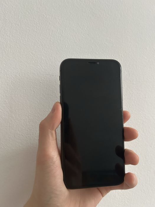 iPhone 11 минус жок