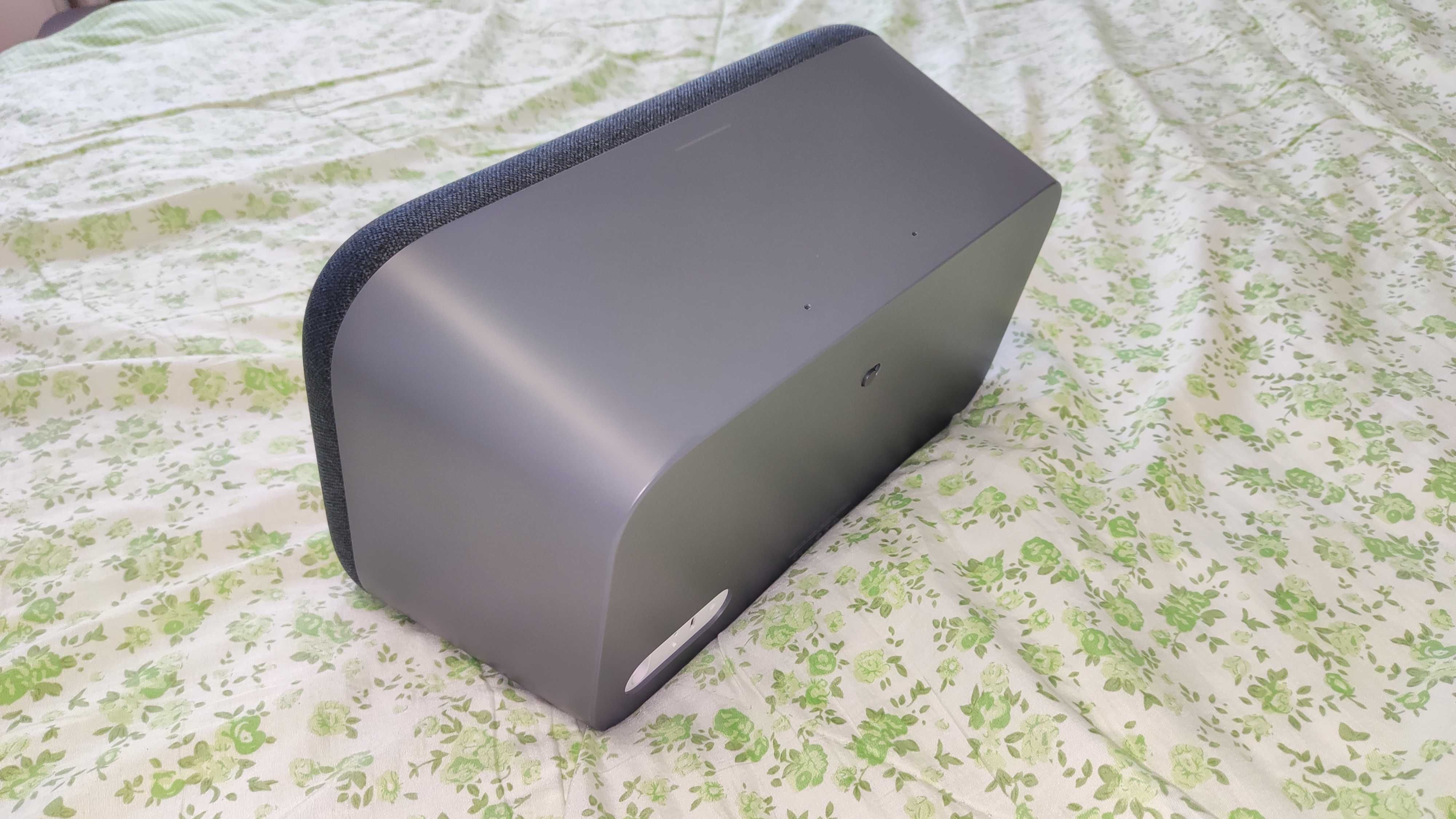 Smart speaker Google Home Max