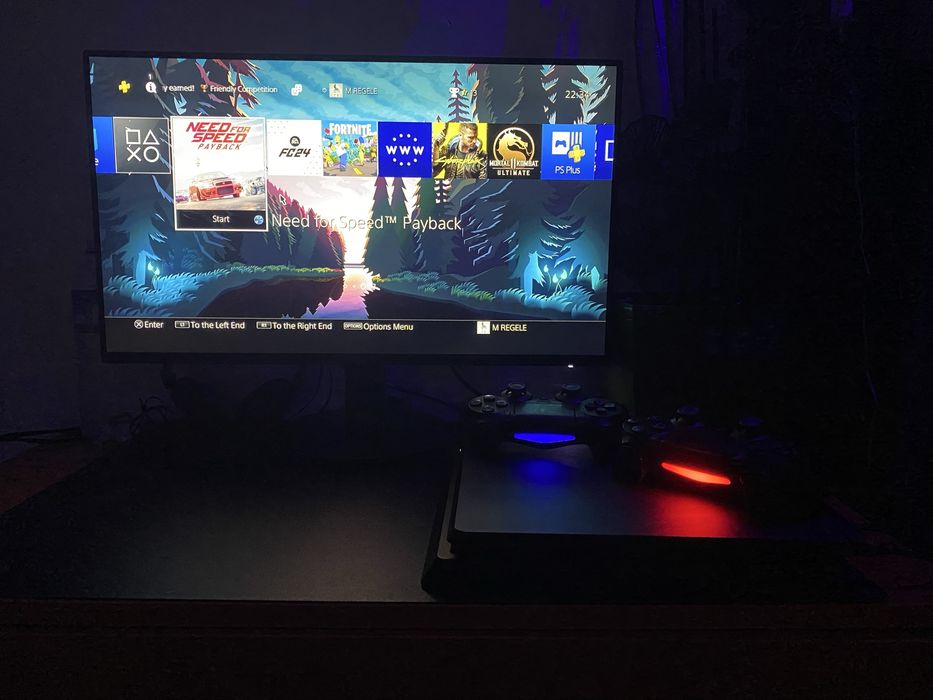 Vand ps 4 plus jocuri