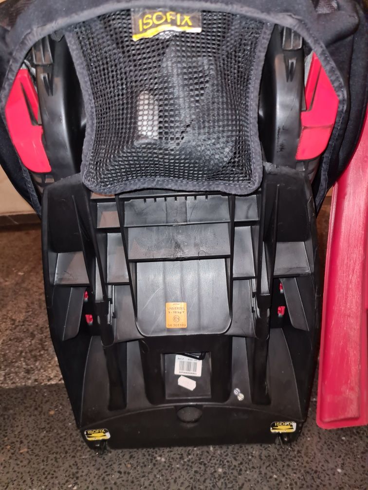 Столче Isofix Bebe Comfort то 18кг