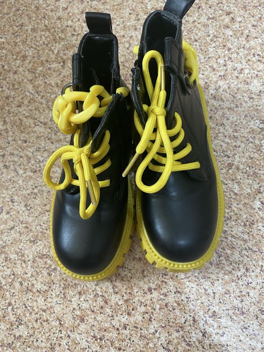 Осенние  сапожки  продам  отличном состояний.