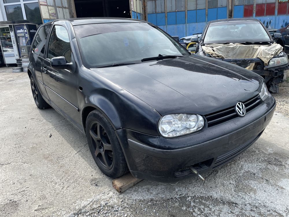 Vw Golf 4 1.9tdi 110hp 1999 На Части