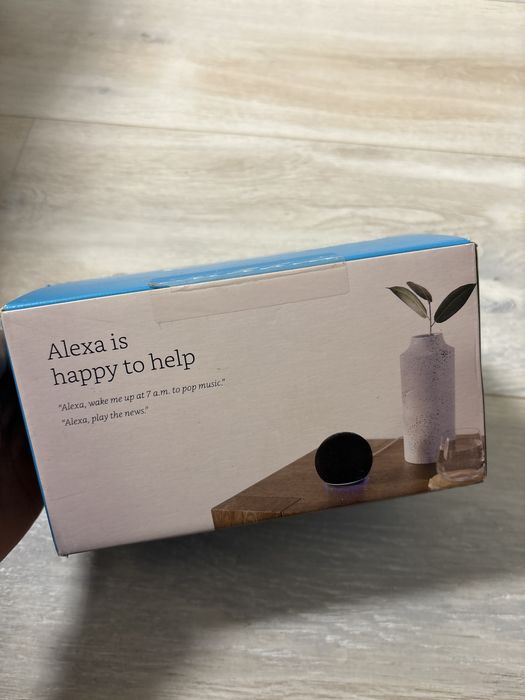 Boxa alexa , este noua , sigilata