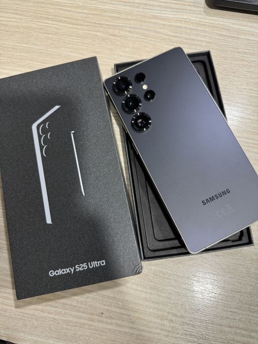 Samsung S25 Ultra, 12GB RAM, 256GB, 5G, Titanium Black, Impecabil!!!