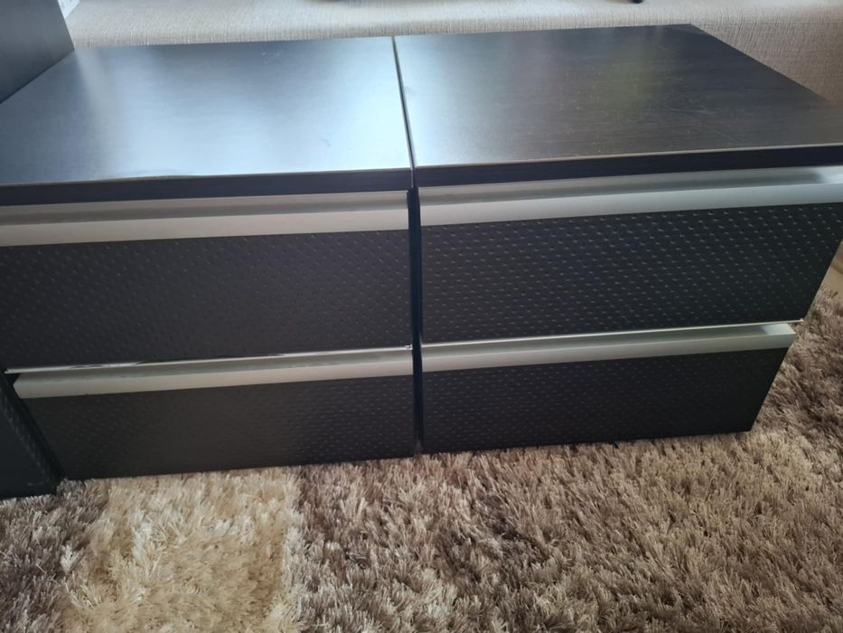 Pat de mijloc pentru dormitor și 2 comode