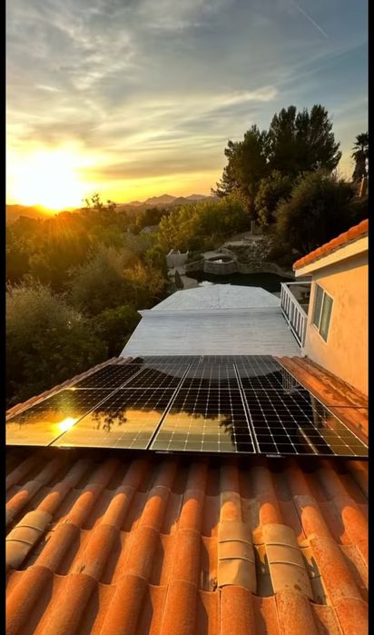 Quyosh panellarini yuvish